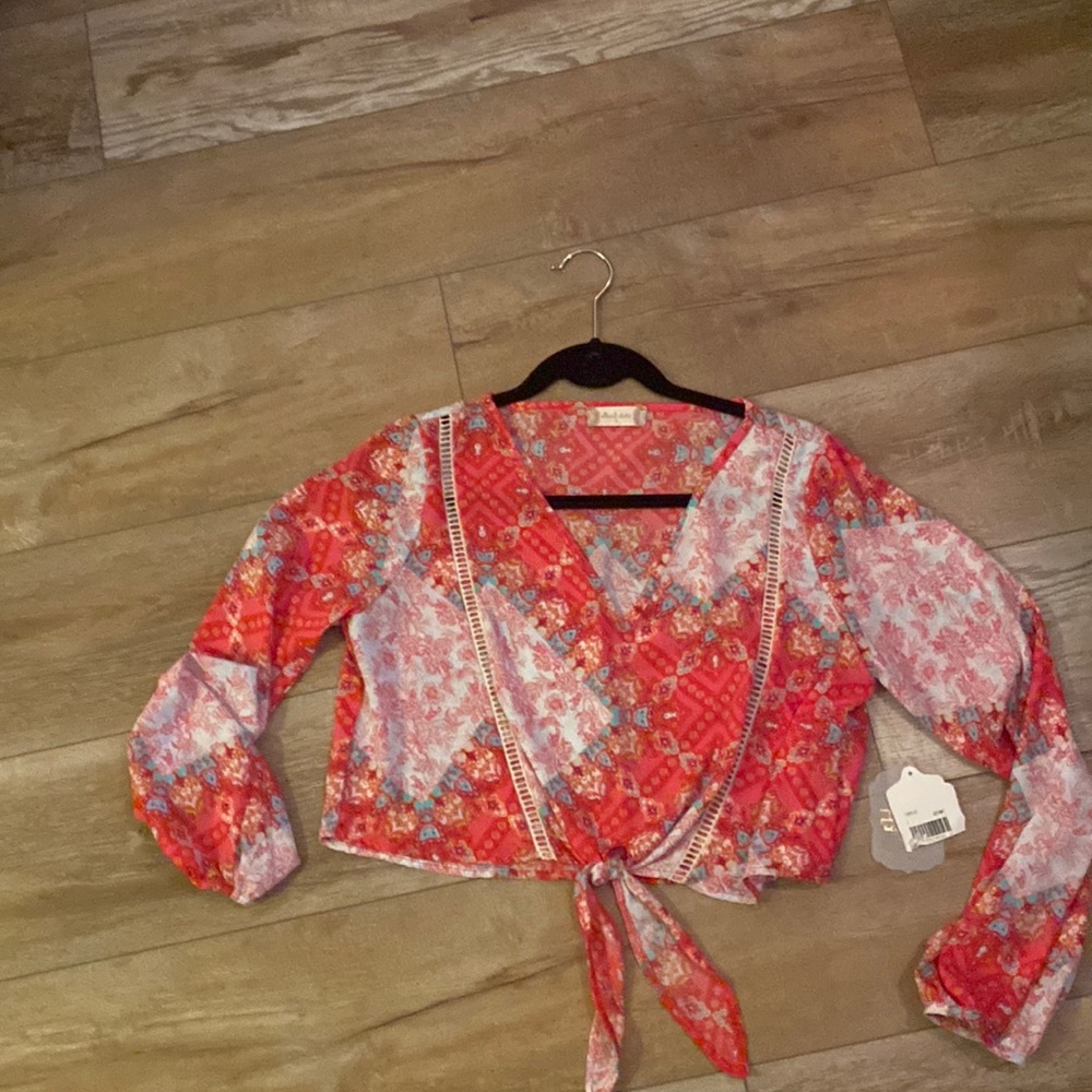 NWT Altar’d State floral print crop blouse. Size Small.